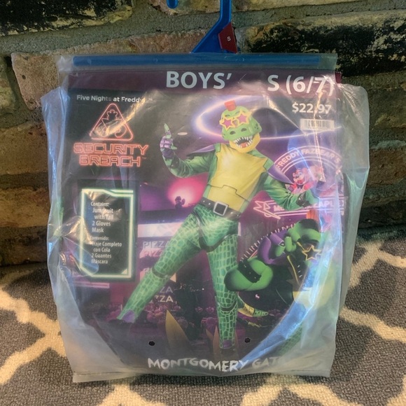 5 Nights at Freddy’s Montgomery Gator Halloween costume size 6/7 NWT - Picture 2 of 6